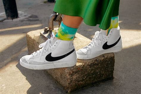 simple nike sneakers|best nike casual shoes under.